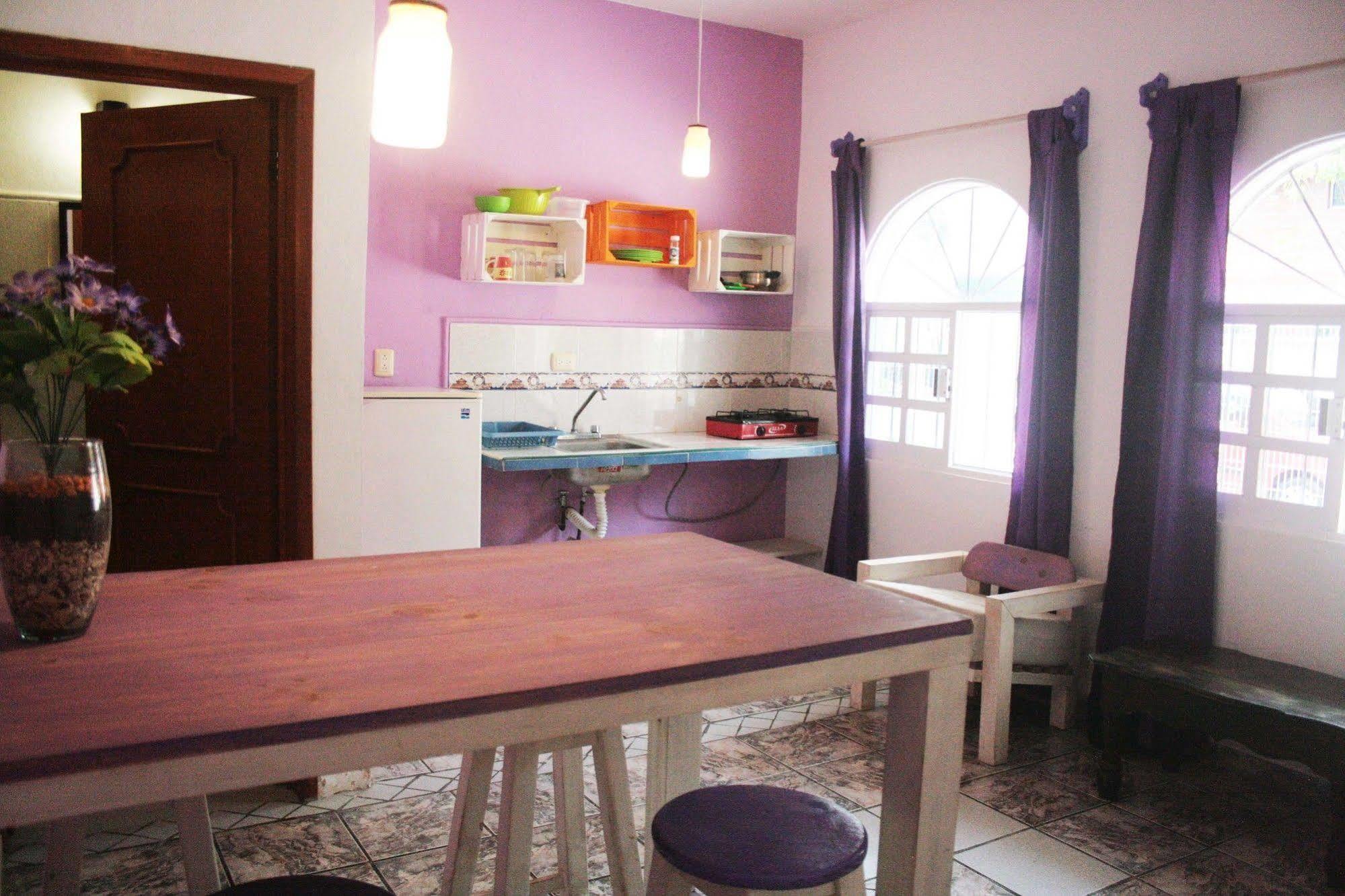 The Yak Hostel Playa del Carmen Buitenkant foto