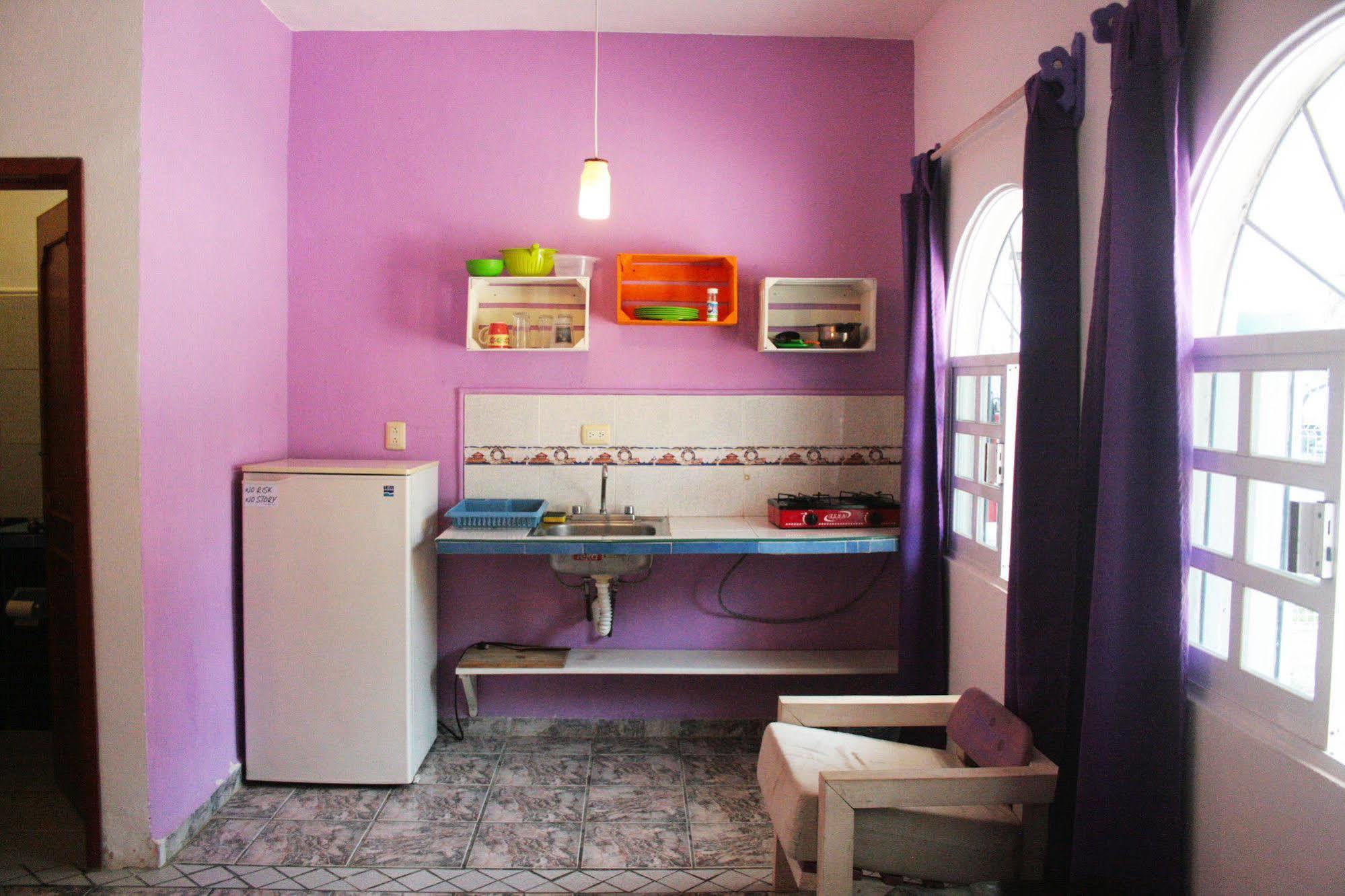 The Yak Hostel Playa del Carmen Buitenkant foto