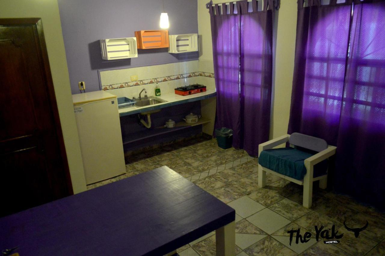 The Yak Hostel Playa del Carmen Buitenkant foto