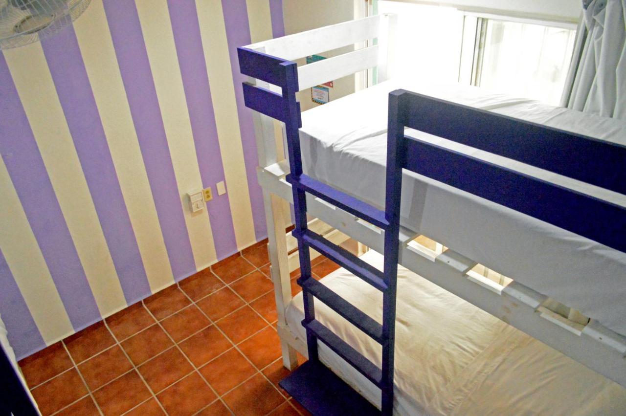 The Yak Hostel Playa del Carmen Buitenkant foto